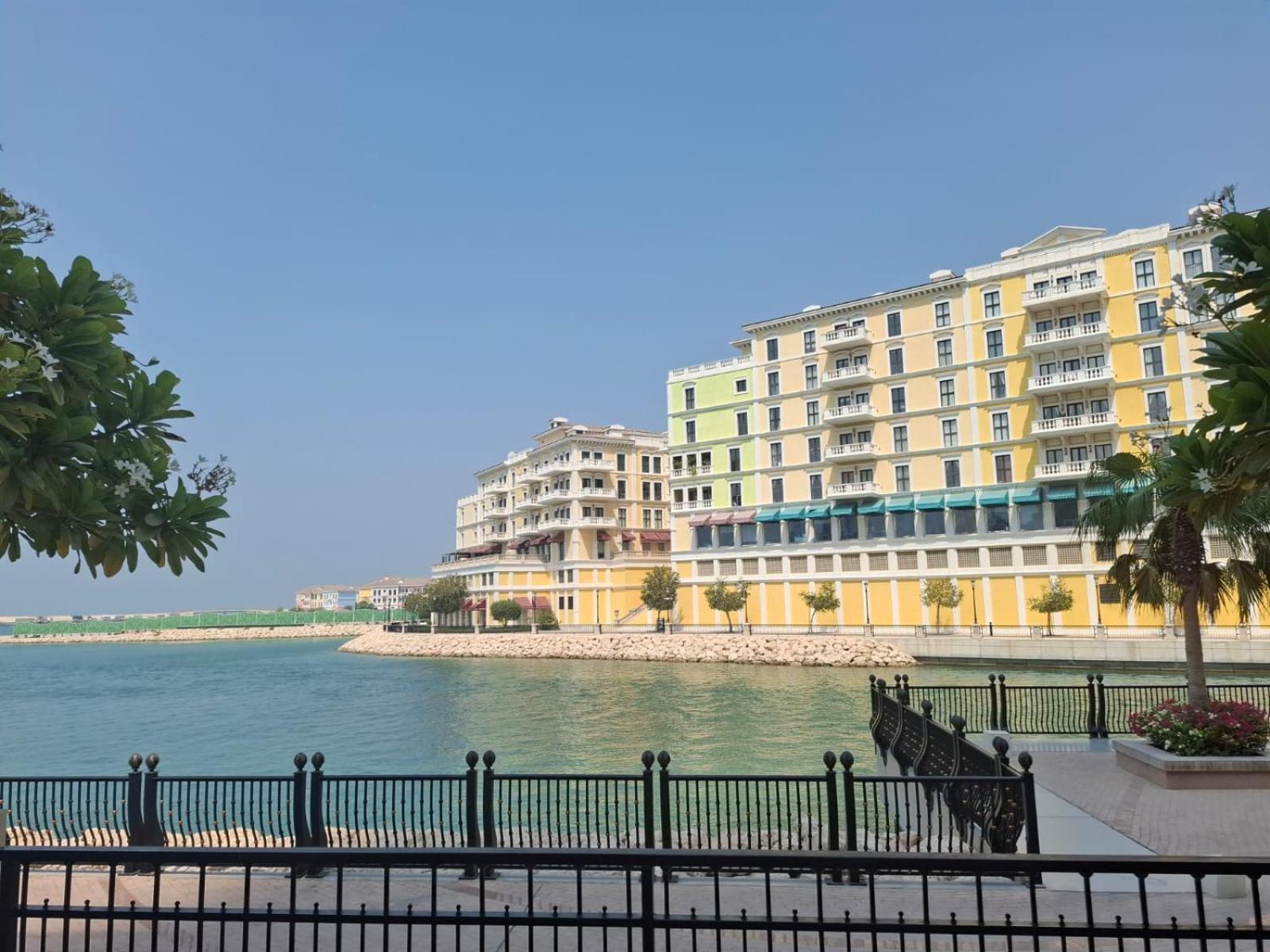 The Townhouses The Pearl Doha Luaran gambar